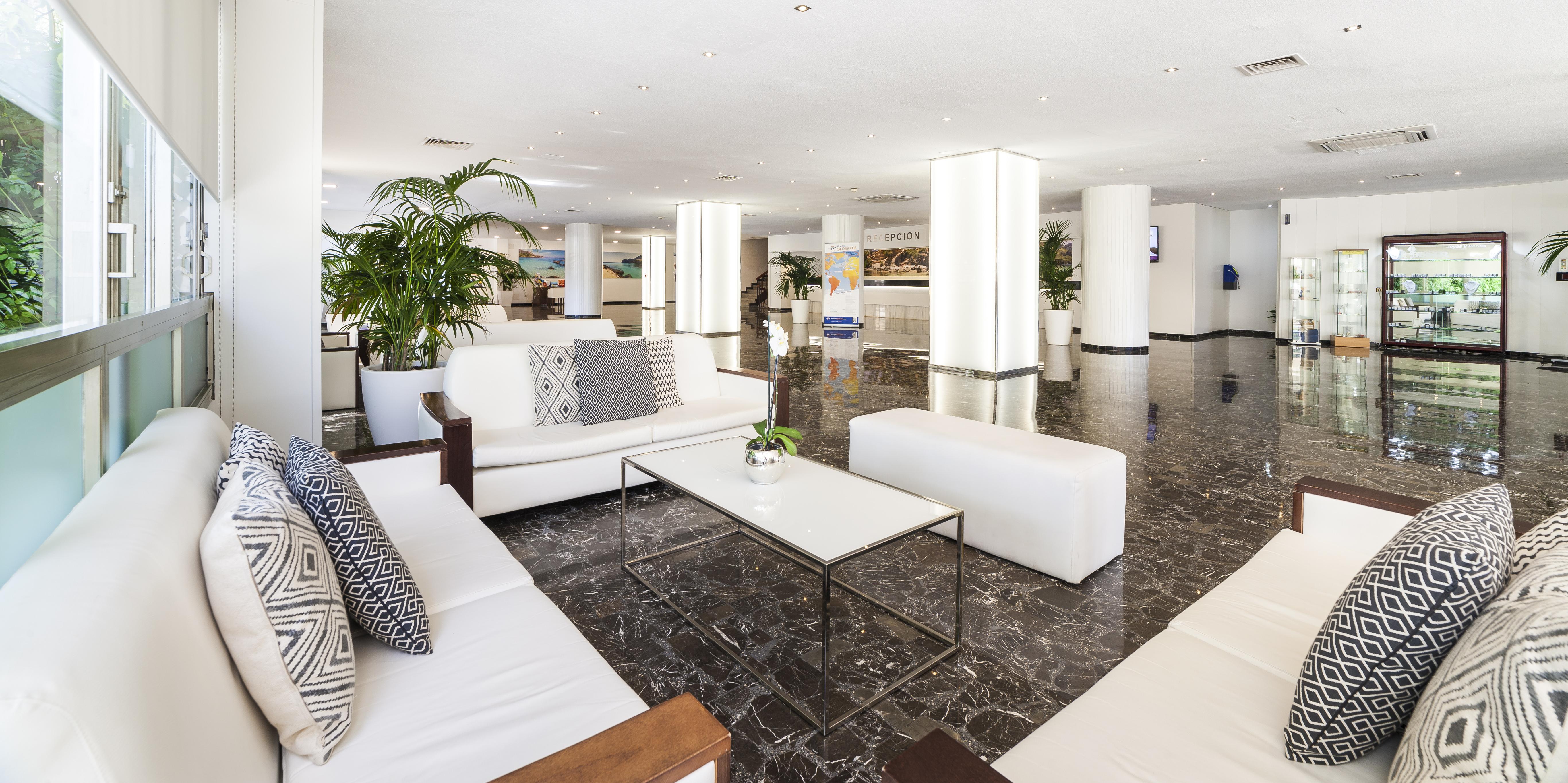 Globales Mimosa Hotel Palma Nova  Exterior photo